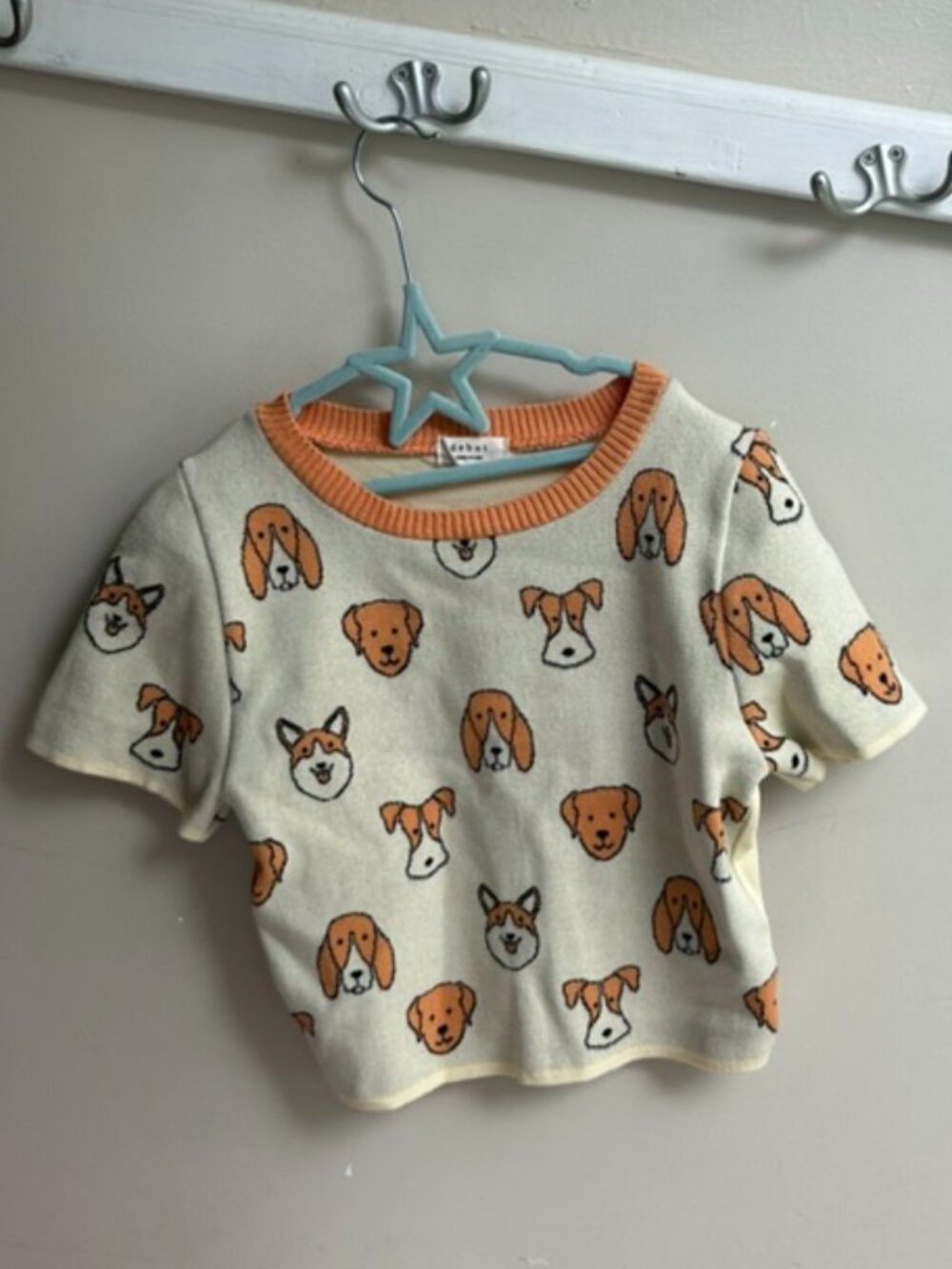 🐶🧡 Debut Cropped Dog Print Sweater – Cream – Size Small 🧡🐶